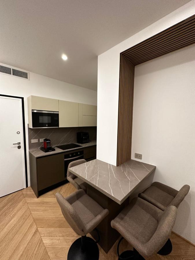 Apartament Bilocale Luxury A 50 Mt Dalla Stazione Di Milano Zewnętrze zdjęcie